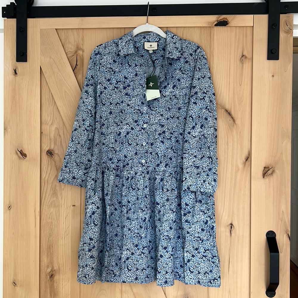 Tuckernuck Size M hydrangea dress